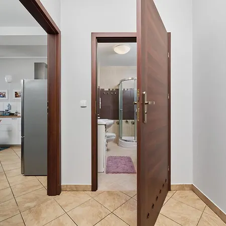 Szept Galeria Dominikanska By Renters Apartment Wroclaw