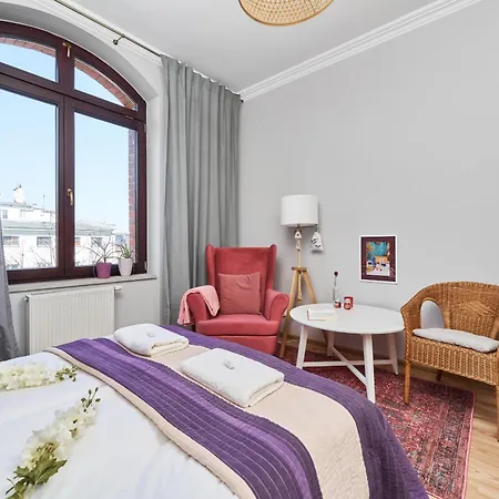 Szept Galeria Dominikanska By Renters Вроцлав