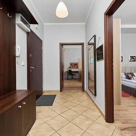 Szept Galeria Dominikanska By Renters Апартаменты