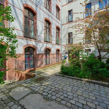Szept Galeria Dominikanska By Renters Apartment Wroclaw